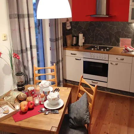 Modernes In Usseln Mit Terrasse, Cleaning Included Appartement